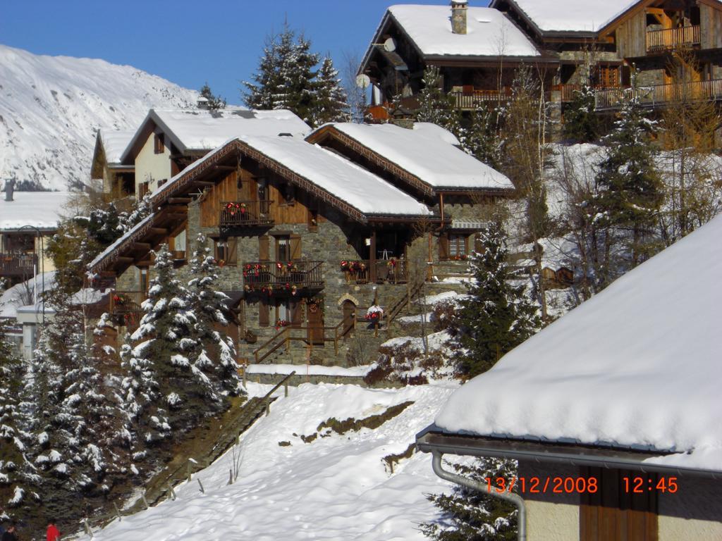 Appartement Cosy Pour 4 Personnes En Chalet De Pierres แซ็ง-มาร์แต็ง-เดอ-แบลวีย์ ภายนอก รูปภาพ